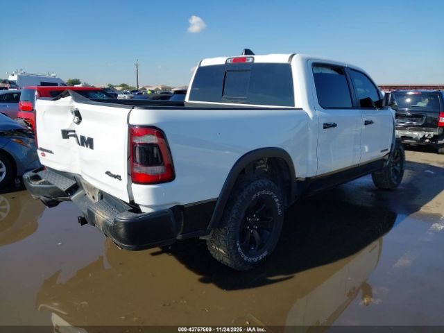2024 RAM 1500 1C6SRFLT0RN212931 Photo 3
