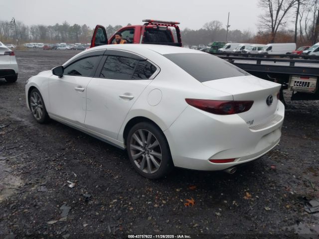 2020 MAZDA MAZDA3 3MZBPBCM0LM119115 Photo 2