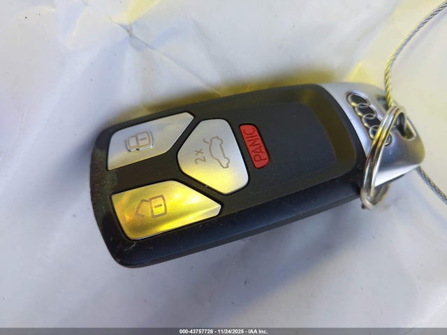 2019 AUDI A4 WAUENAF46KA103179 Photo 10