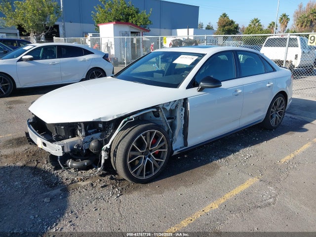 2019 AUDI A4 WAUENAF46KA103179 Photo 1