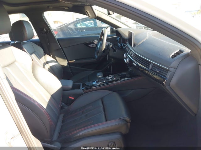 2019 AUDI A4 WAUENAF46KA103179 Photo 4