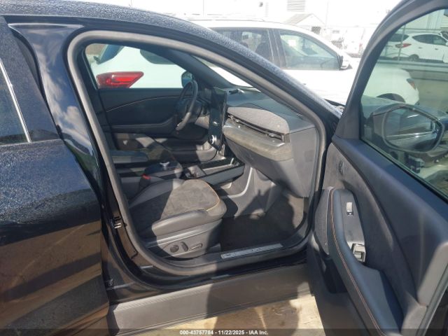 2023 FORD MUSTANG MACH-E 3FMTK4SE8PMA38957 Photo 4