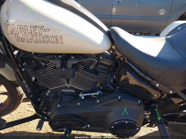 2023 HARLEY-DAVIDSON FXLRST 1HD1YXZ17PB067984 Photo 8