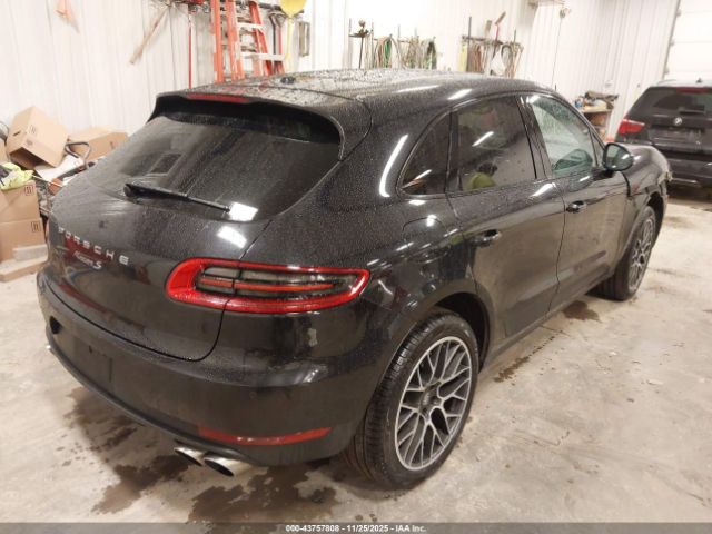 2017 PORSCHE MACAN WP1AB2A50HLB13556 Photo 3
