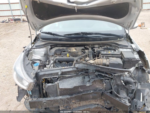 3KPA24AD6PE517621 KIA RIO LX