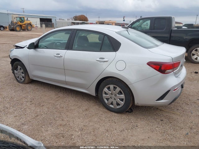 3KPA24AD6PE517621 KIA RIO LX