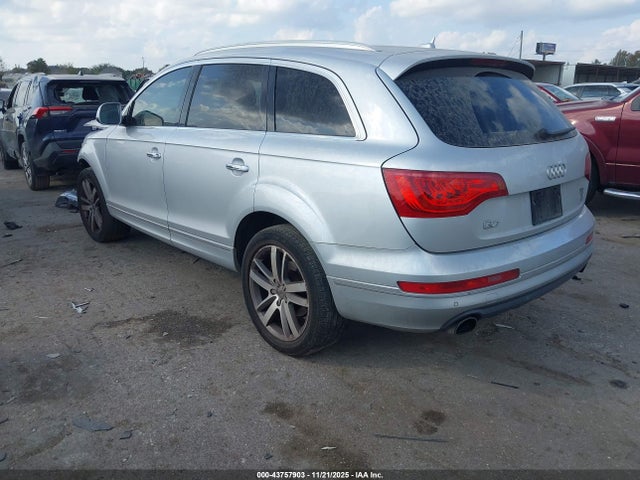 2013 AUDI Q7 WA1LGAFE2DD015075 Photo 2