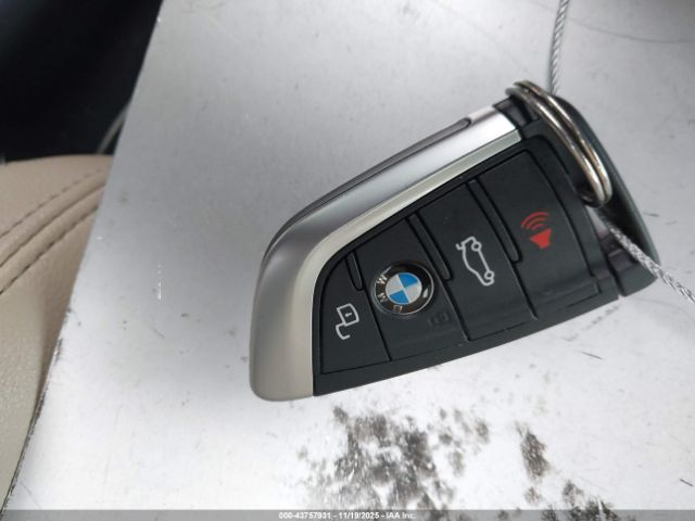 2023 BMW 330I 3MW69FF05P8D75826 Photo 10