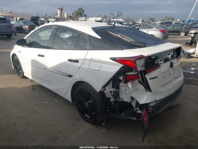 JTDKAMFU1N3171191 Toyota Prius Nightshade Edition