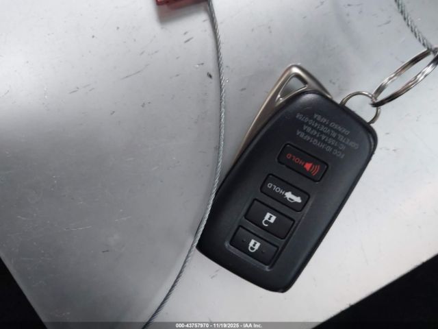 2016 LEXUS IS 200T JTHBA1D20G5010546 Photo 10