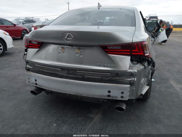2016 LEXUS IS 200T JTHBA1D20G5010546 Photo 5
