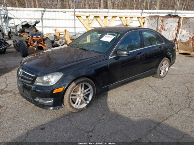 2014 MERCEDES-BENZ C 300 WDDGF8AB6ER319441 Photo 1