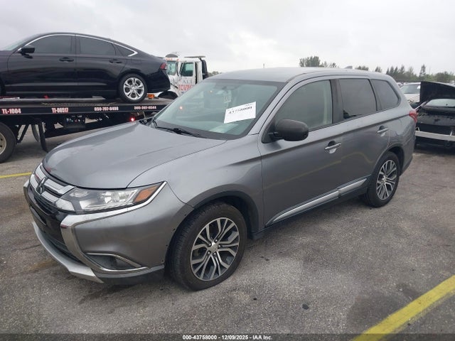 2018 MITSUBISHI OUTLANDER JA4AD2A33JJ001937 Photo 1