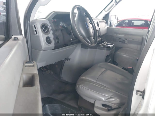 2010 FORD E-250 1FTNS2EW8ADA59039 Photo 4