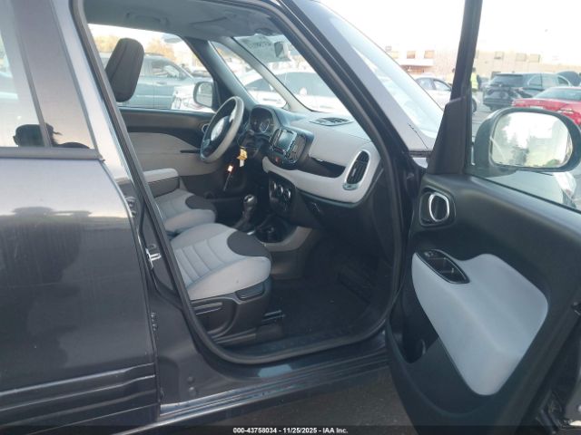 2014 FIAT 500L ZFBCFABH1EZ019621 Photo 4