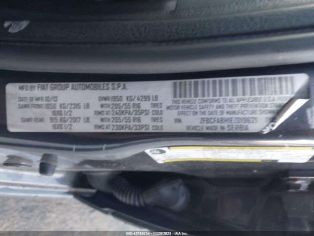 2014 FIAT 500L ZFBCFABH1EZ019621 Photo 8