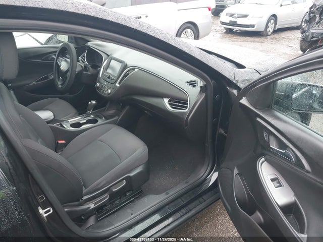 43758133 :رقم المزاد ، 1G1ZB5ST7HF161047 vin ، 2017 Chevrolet Malibu Ls مزاد بيع