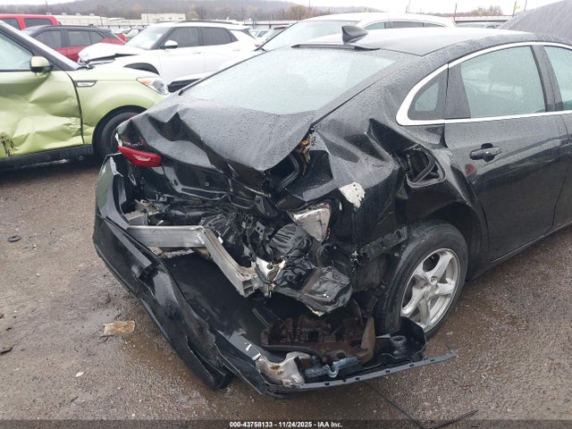 43758133 :رقم المزاد ، 1G1ZB5ST7HF161047 vin ، 2017 Chevrolet Malibu Ls مزاد بيع