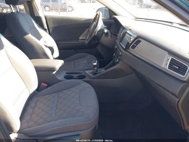 2019 KIA NIRO KNDCB3LC8K5251174 Photo 4