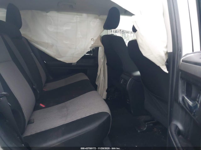 Toyota 4RUNNER SR5 2017 JTEBU5JR7H5447488 Image 8