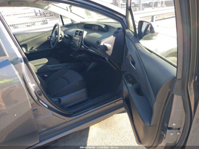 2021 TOYOTA PRIUS JTDKAMFU1M3151361 Photo 4