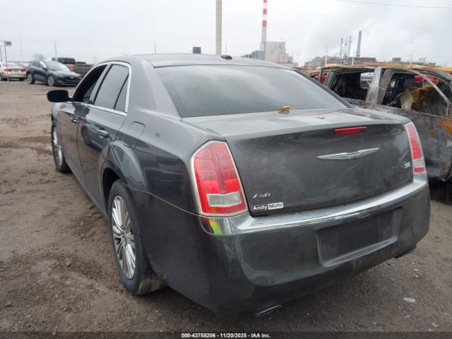 2014 CHRYSLER 300 2C3CCARGXEH381339 Photo 2
