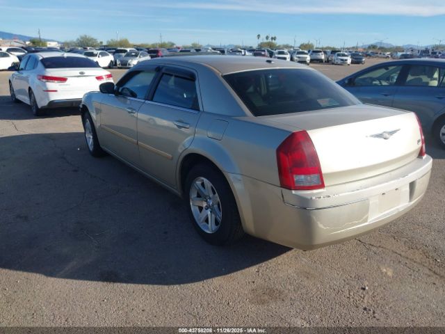 2006 CHRYSLER 300 2C3KA53G26H351397 Photo 2