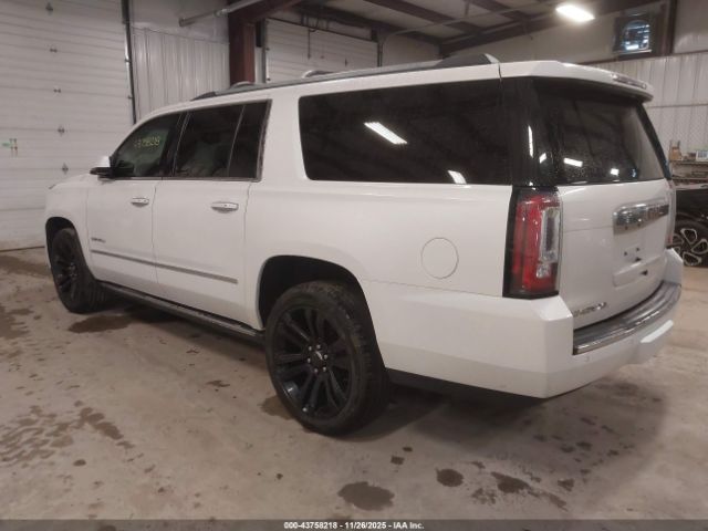 2017 GMC YUKON XL 1GKS2HKJ2HR245255 Photo 2