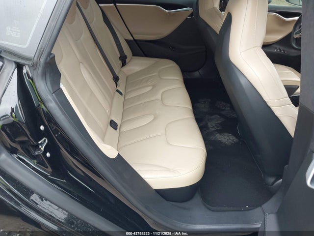 2016 TESLA MODEL S 5YJSA1E1XGF130019 Photo 7