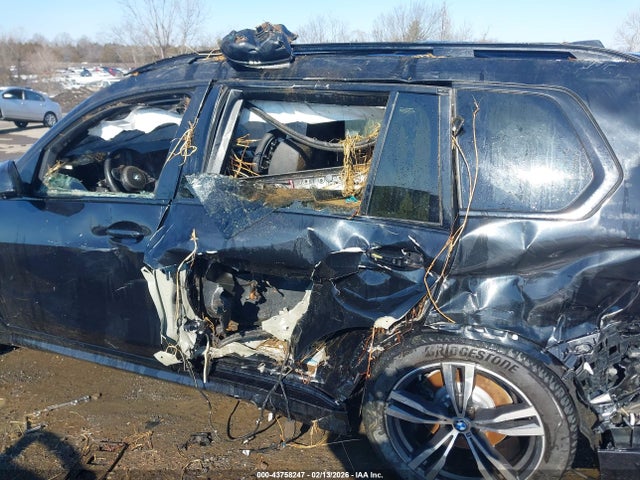 2023 BMW X7 5UX23EM04P9P25435 Photo 5