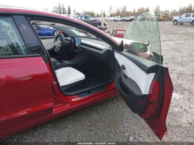 2024 TESLA MODEL 3 5YJ3E1EA9RF801868 Photo 4