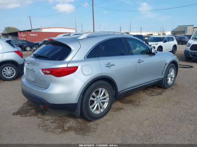 2017 INFINITI QX70 JN8CS1MU7HM143305 Photo 3