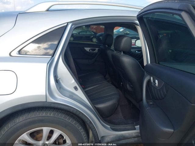 2017 INFINITI QX70 JN8CS1MU7HM143305 Photo 7