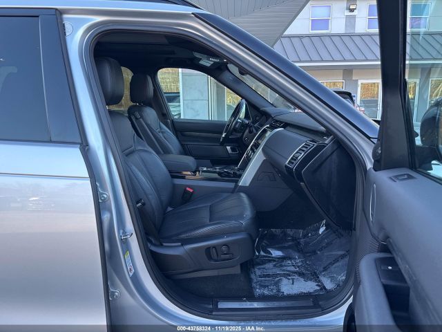 2018 LAND ROVER DISCOVERY SALRR2RV0JA068973 Photo 4