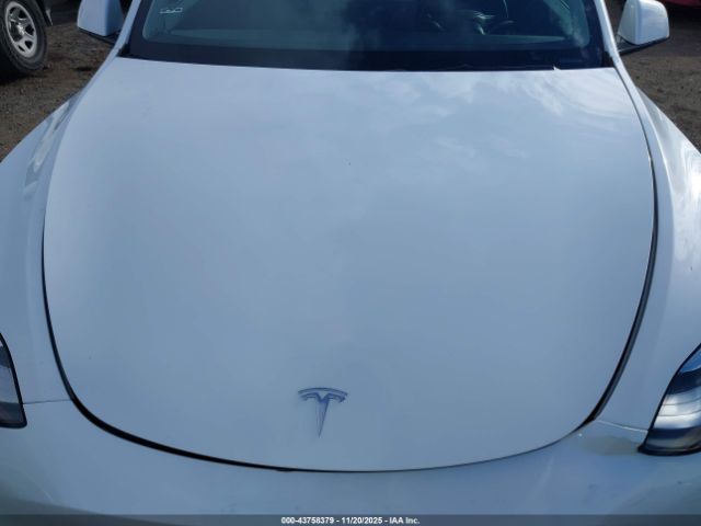 2021 TESLA MODEL Y 5YJYGAEE4MF214084 Photo 9