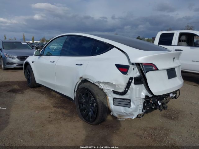 2021 TESLA MODEL Y 5YJYGAEE4MF214084 Photo 5