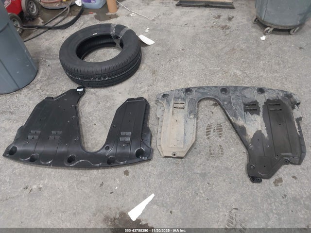 KIA Sorento Lx V6 2015 5XYKTDA73FG581550 Image 24