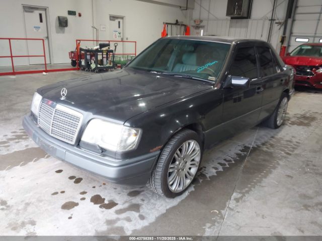 1995 MERCEDES-BENZ E WDBEB31E2SC194719 Photo 1