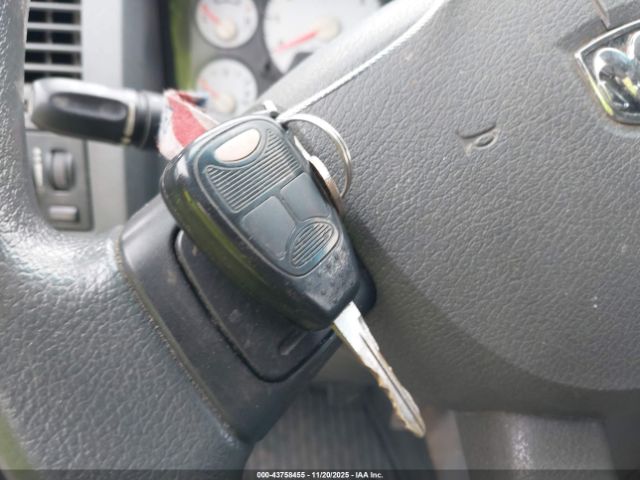 2008 DODGE RAM 1500 1D7HU18N48J172511 Photo 10