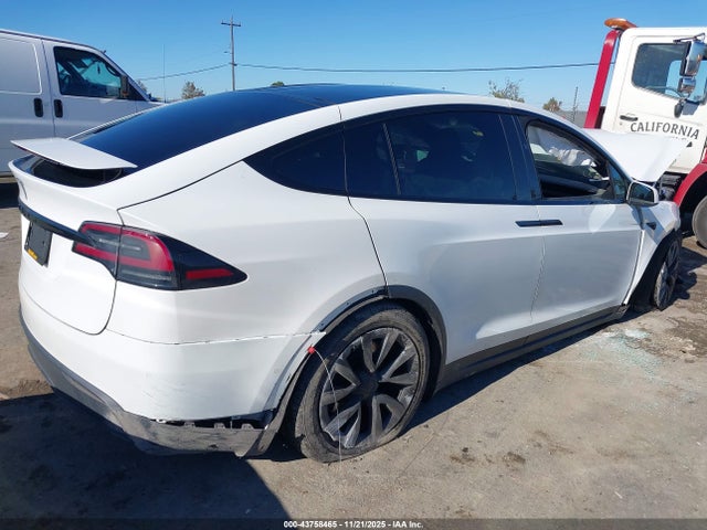 2022 TESLA MODEL X 7SAXCDE55NF339480 Photo 3