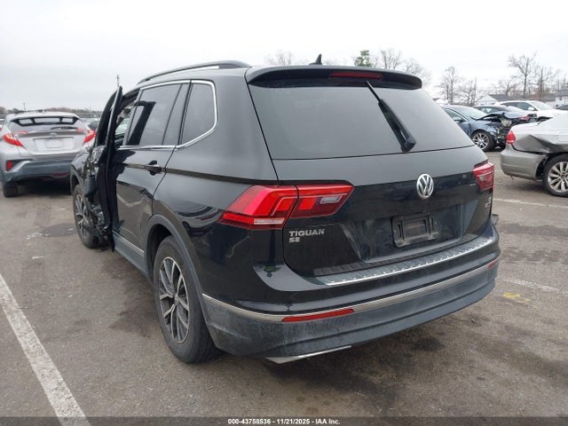Продаж на аукціоні авто 2018 Volkswagen Tiguan 2.0t Se/2.0t Sel, vin: 3VV2B7AX9JM152012, номер лоту: 43758536