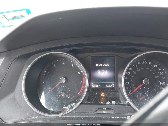 Продаж на аукціоні авто 2018 Volkswagen Tiguan 2.0t Se/2.0t Sel, vin: 3VV2B7AX9JM152012, номер лоту: 43758536