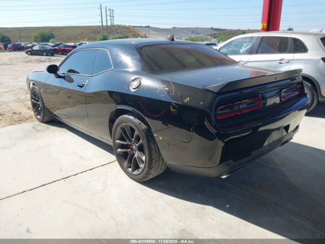 2021 DODGE CHALLENGER 2C3CDZFJ9MH530673 Photo 2