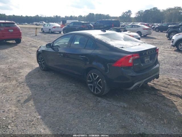 2017 VOLVO S60 YV126MFL1H2425365 Photo 2