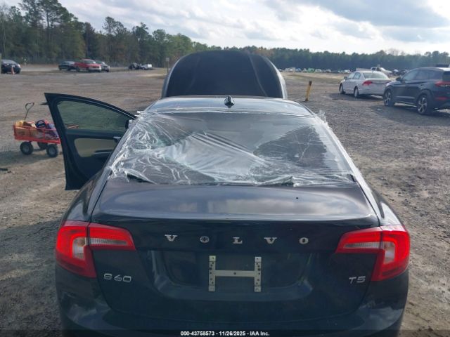 2017 VOLVO S60 YV126MFL1H2425365 Photo 5