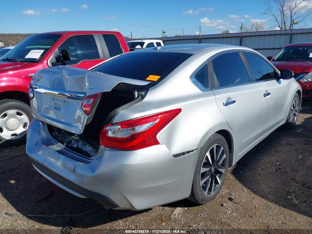 43758579 :رقم المزاد ، 1N4AL3AP2HC115868 vin ، 2017 Nissan Altima 2.5/2.5 S/2.5 Sl/2.5 Sr/2.5 Sv مزاد بيع