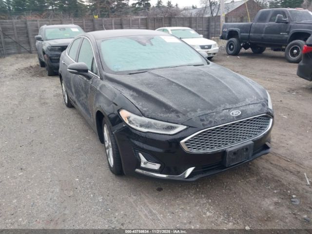 2019 FORD FUSION ENERGI 3FA6P0SU4KR185202