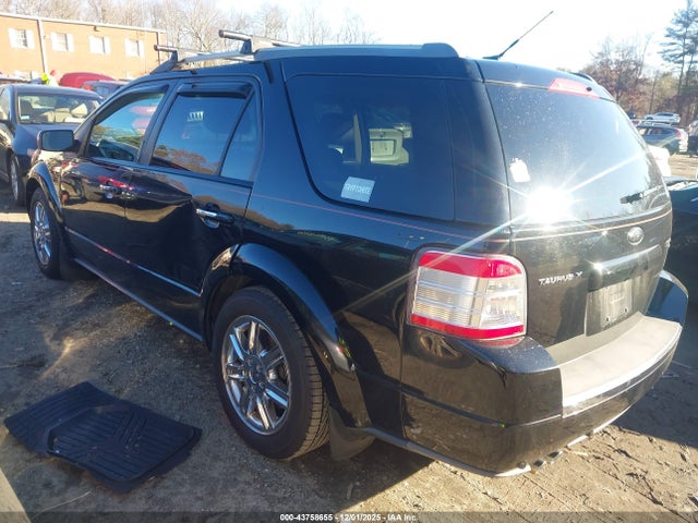 2008 FORD TAURUS X 1FMDK06W88GA09146 Photo 2