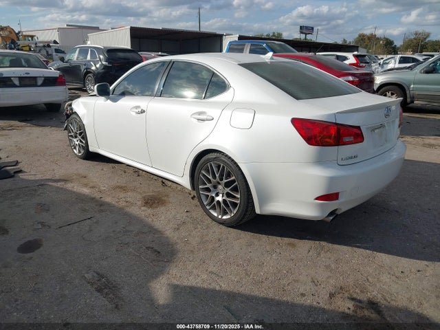 2007 LEXUS IS 350 JTHBE262575012218 Photo 2