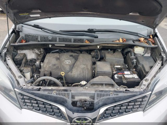 2020 TOYOTA SIENNA 5TDEZ3DC7LS228113 Photo 9